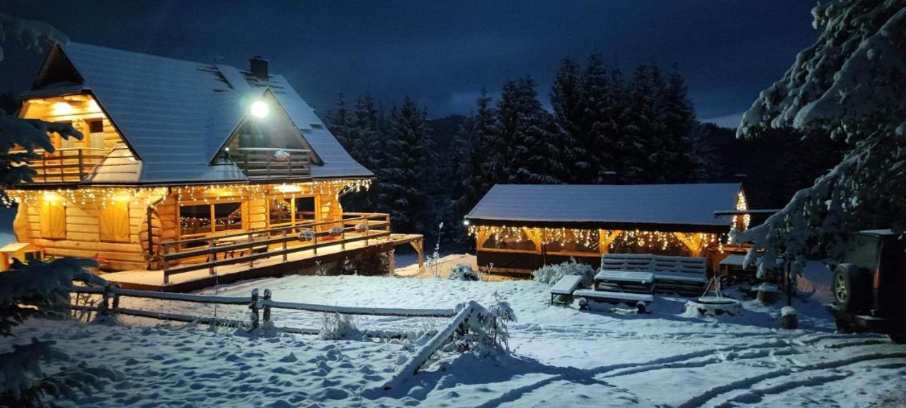 Gosciniec Dziubasowki Villa Nowy Targ Exteriör bild